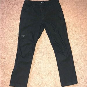 Arc’teryx Casual Dress Pants 32 Grey
